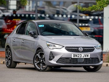 Vauxhall - Corsa