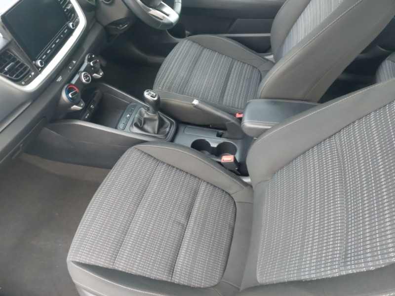 Used Kia Stonic 2021 for sale - 77405818: Photo 5
