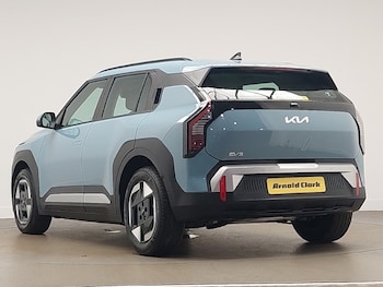 Used Kia EV3 2025 for sale - 76365941: Photo