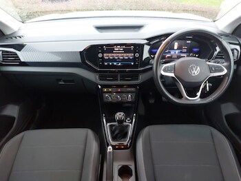 Used Volkswagen T-Cross 2023 for sale - 77423976: Photo