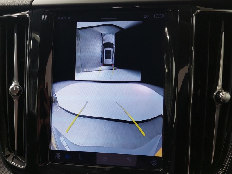 Used Volvo XC60 2024 for sale - 76838936: Photo 10