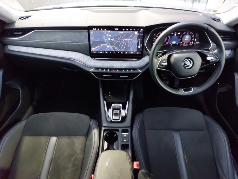 Used Skoda Octavia 2024 for sale - 77986144: Photo 2