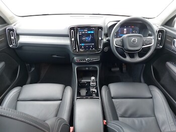 Used Volvo XC40 2024 for sale - 76709063: Photo