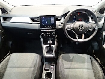 Used Renault Captur 2023 for sale - 78616767: Photo