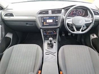 Used Volkswagen Tiguan Allspace 2023 for sale - 77948402: Photo