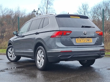 Used Volkswagen Tiguan Allspace 2023 for sale - 77948402: Photo