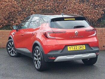 Used Renault Captur 2022 for sale - 77923172: Photo