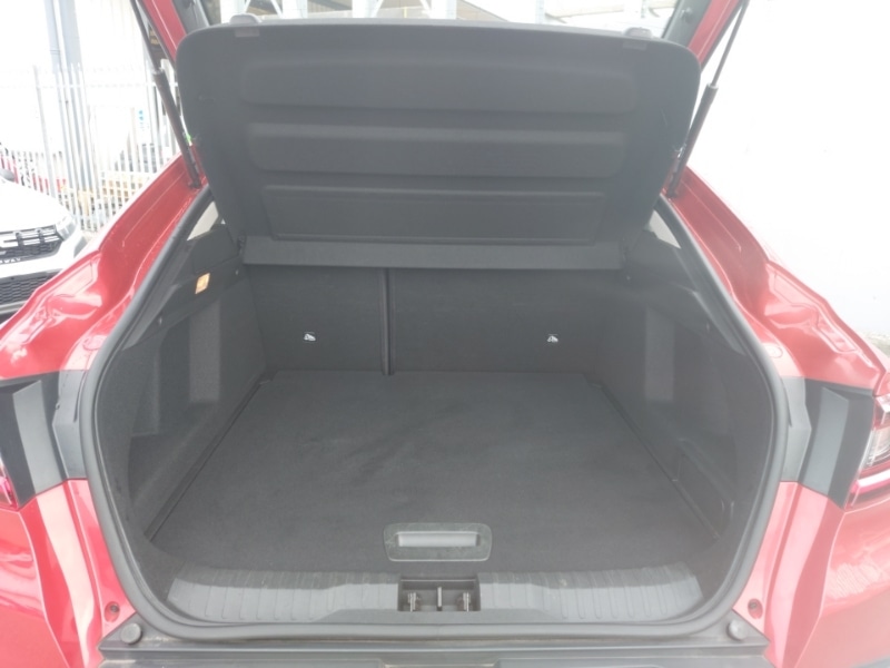 Used Renault Arkana 2023 for sale - 76694897: Photo 8