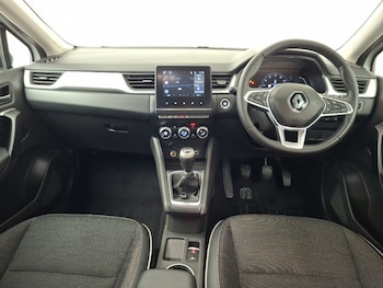 Used Renault Captur 2024 for sale - 78966925: Photo