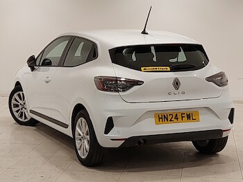 Used Renault Clio 2024 for sale - 77690554: Photo