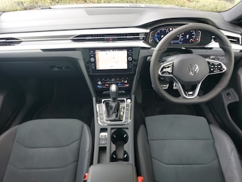 Used Volkswagen Arteon 2024 for sale - 75873244: Photo