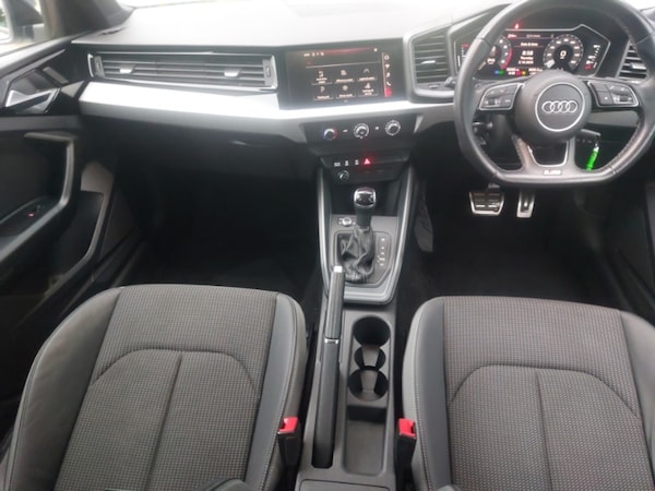 Used Audi A1 2021 for sale - 76325246: Photo 2