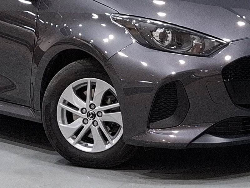 Used Mazda Mazda2 HYBRID 2024 for sale - 77025126: Photo 9