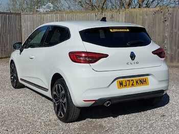 Used Renault Clio 2022 for sale - 78647712: Photo