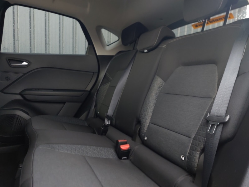 Used Renault Captur 2022 for sale - 76397753: Photo 6