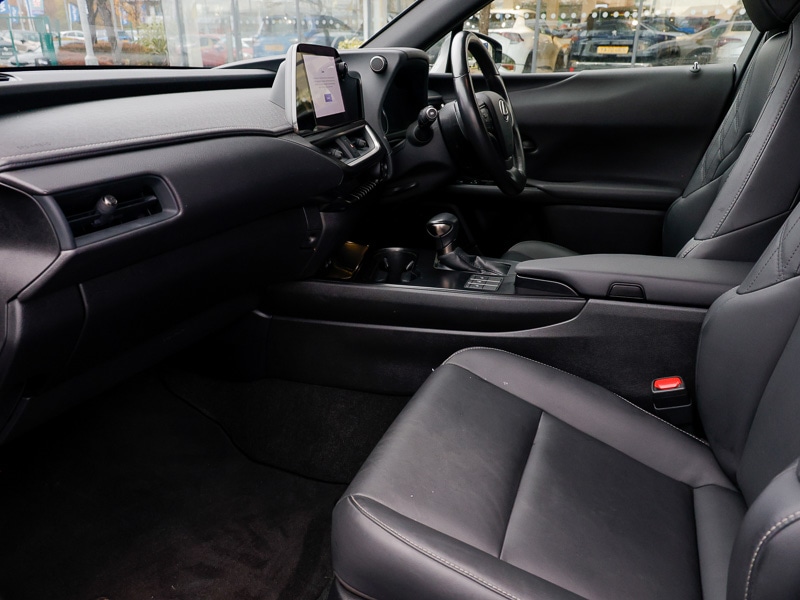 Used Lexus UX 2023 for sale - 77224536: Photo 5