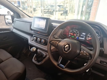 Used Renault Trafic 2023 for sale - 77066163: Photo