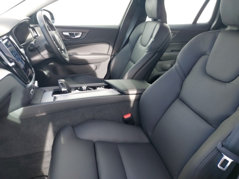 Used Volvo V60 2025 for sale - 77955967: Photo 5