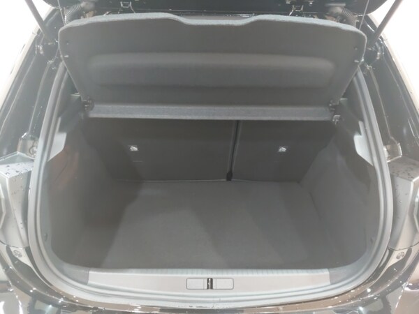 Used Vauxhall Corsa 2025 for sale - 76212932: Photo 8