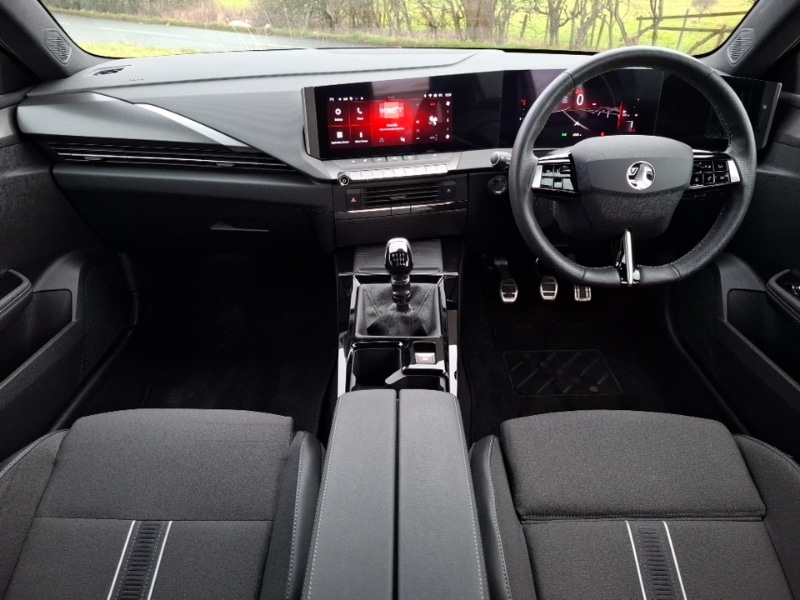 Used Vauxhall Astra 2023 for sale - 77126966: Photo 2