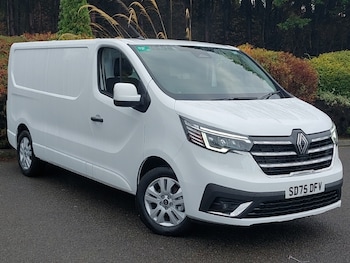 Renault Trafic feature image