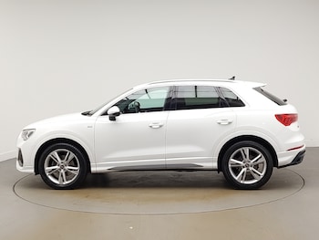Used Audi Q3 2019 for sale - 76502667: Photo