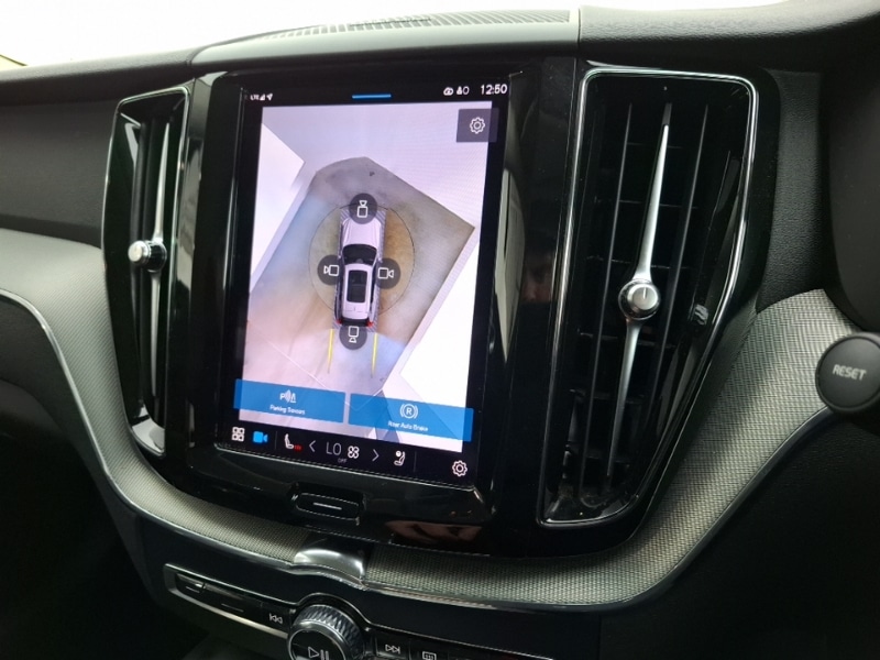 Used Volvo XC60 2023 for sale - 77373596: Photo 11