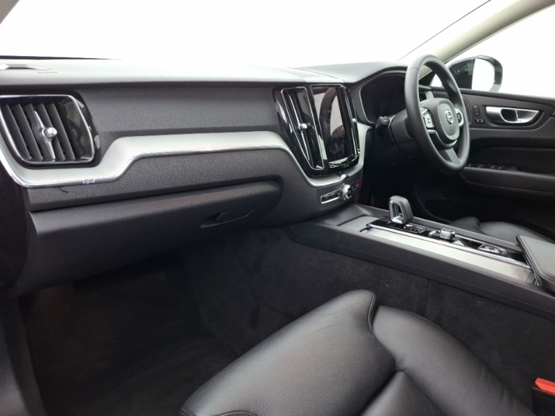 Used Volvo XC60 2023 for sale - 77373596: Photo 5