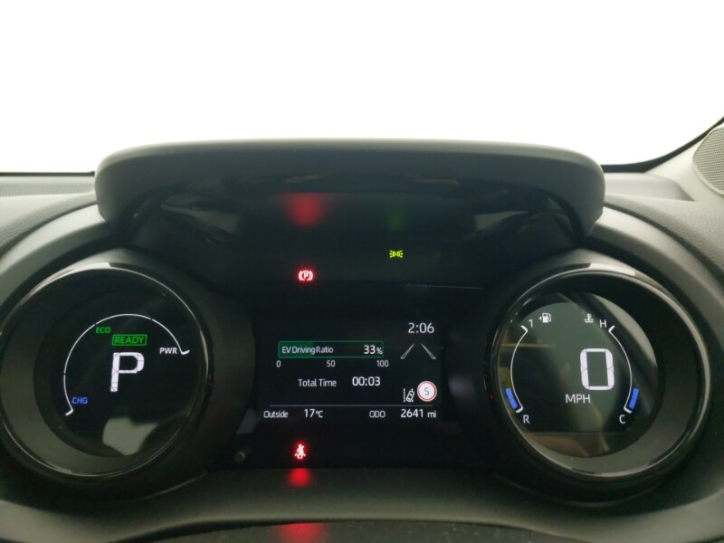 Used Toyota Yaris 2023 for sale - 77817789: Photo 10