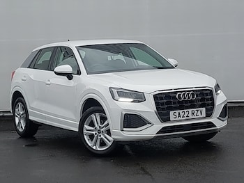Audi - Q2