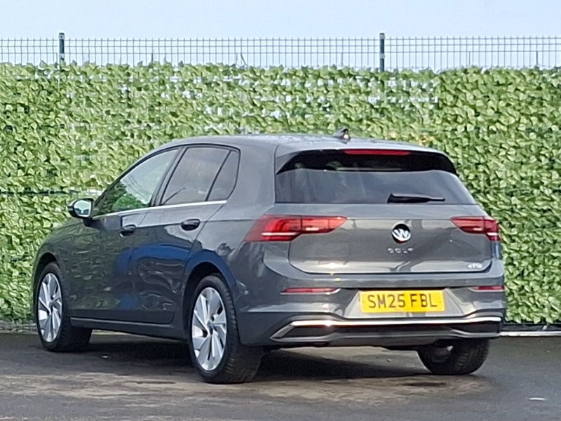 Used Volkswagen Golf 2025 for sale - 77999137: Photo 3