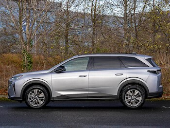 Used Peugeot 5008 2025 for sale - 77467201: Photo