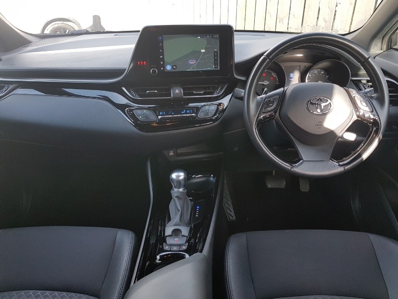 Used Toyota C-HR 2022 for sale - 77923213: Photo 2