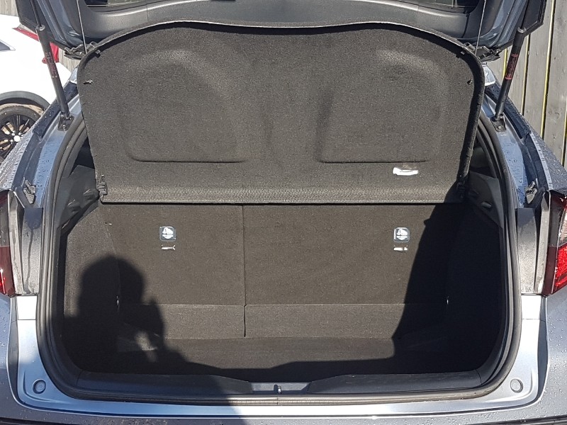 Used Toyota C-HR 2022 for sale - 77923213: Photo 8