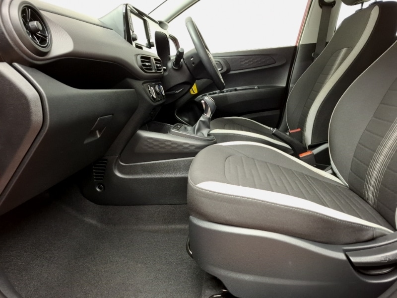 Used Hyundai i10 2022 for sale - 76816648: Photo 5