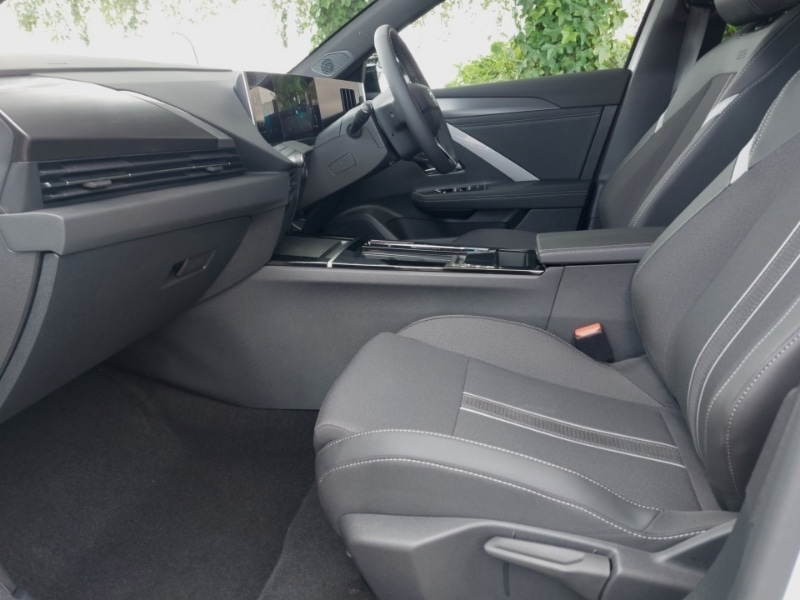 Used Vauxhall Astra 2025 for sale - 76861068: Photo 5