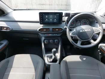 Used Dacia Sandero Stepway 2023 for sale - 75470211: Photo