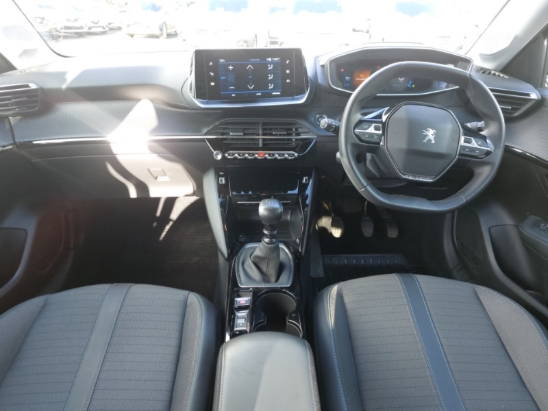 Used Peugeot 208 2021 for sale - 76695034: Photo 2