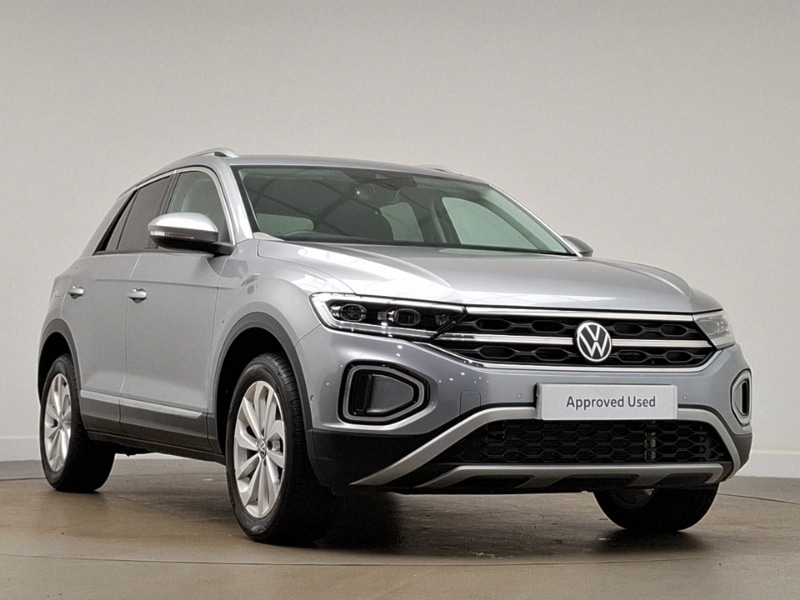 Used Volkswagen T-Roc 2024 for sale - 76624195: Photo 1