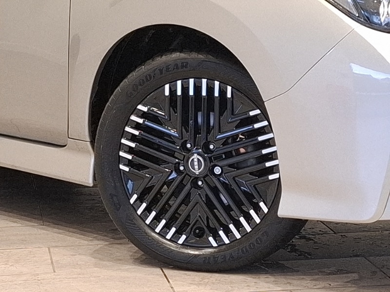 Used Nissan Leaf 2022 for sale - 76880769: Photo 9