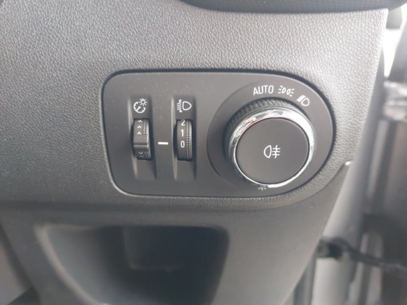 Used Vauxhall Crossland 2022 for sale - 76555900: Photo 12