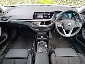 Used BMW 2 Series 2021 for sale - 78912092: Photo