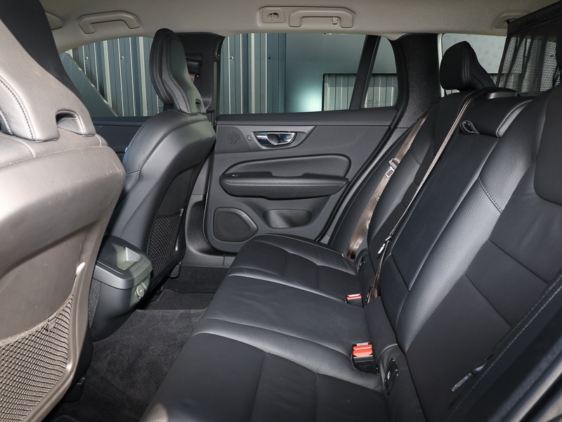 Used Volvo V60 2021 for sale - 78152056: Photo 6