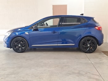 Used Renault Clio 2023 for sale - 78873062: Photo