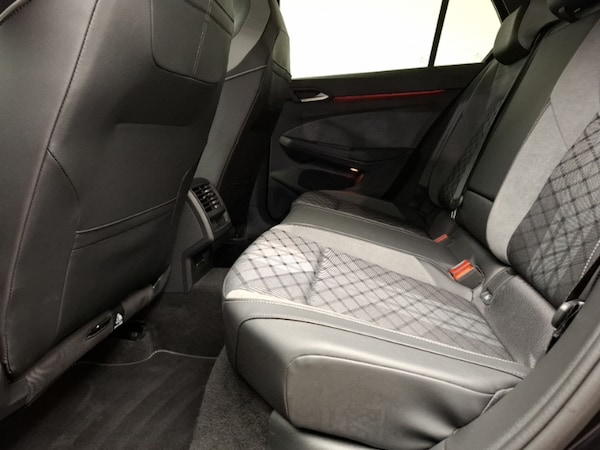 Used Volkswagen Golf 2023 for sale - 76325211: Photo 6