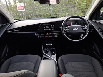 Used Kia Niro 2023 for sale - 77419949: Photo