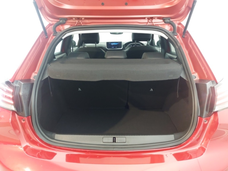 Used Peugeot 208 2025 for sale - 76401184: Photo 8