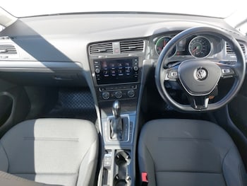 Used Volkswagen Golf 2020 for sale - 78515913: Photo