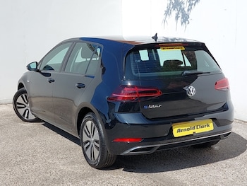 Used Volkswagen Golf 2020 for sale - 78515913: Photo