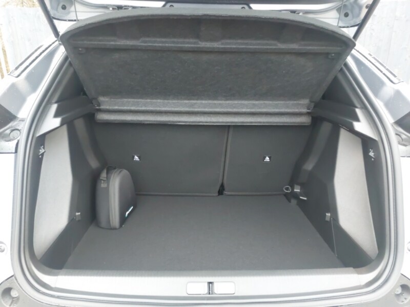 Used Peugeot 2008 2026 for sale - 78114479: Photo 8